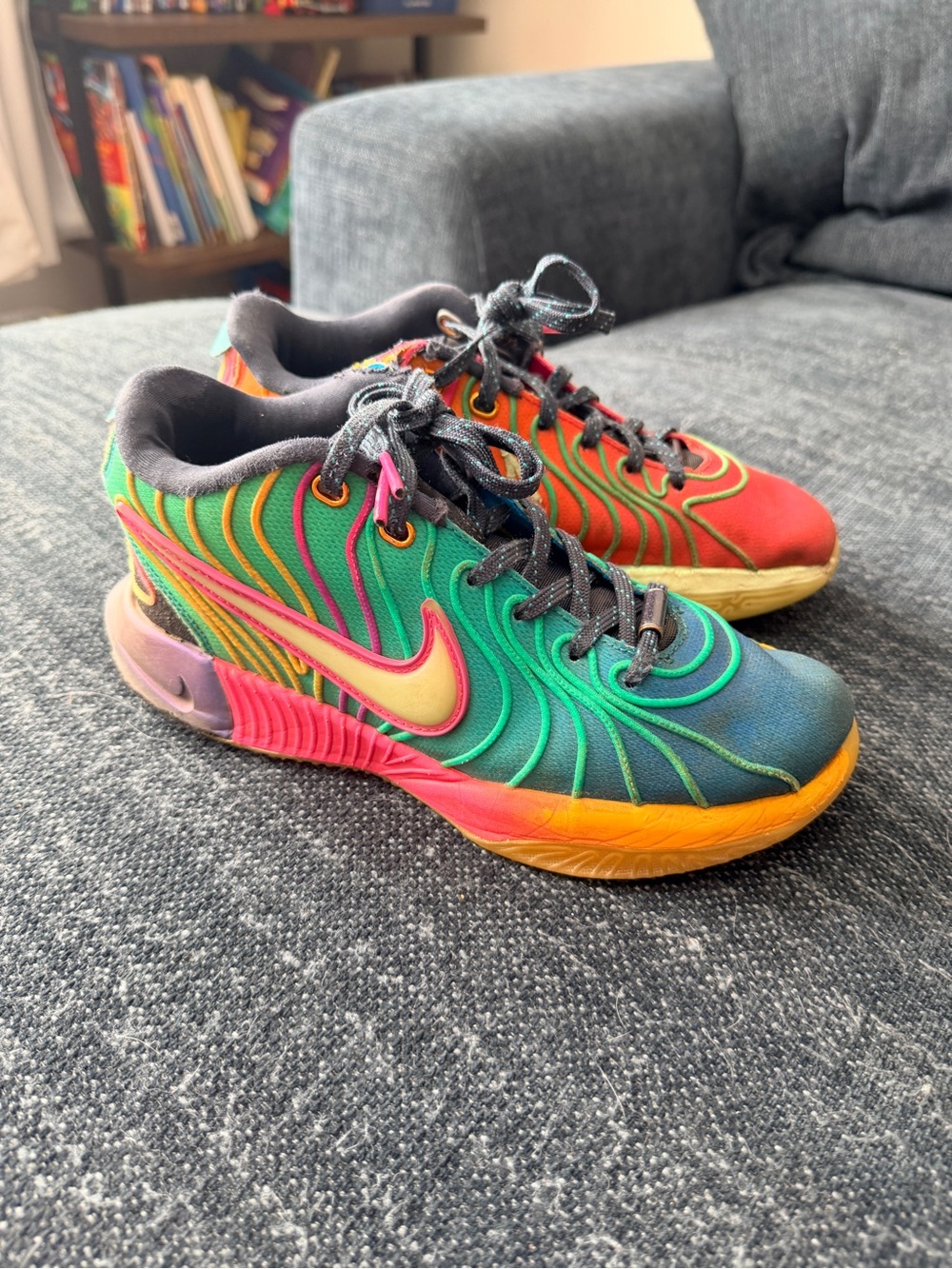 Nike LeBron 21 Optimism GS Multi-Color Basketball Shoes Size 4Y